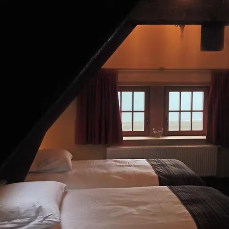 Hotel Escale 2*