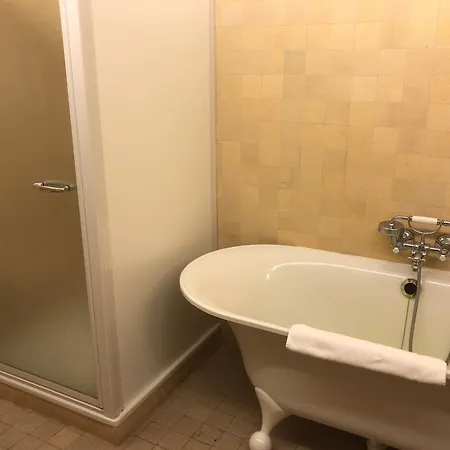 Hotel Escale